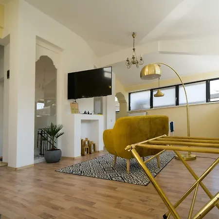 W29 - Cozy Deluxe * Bucureşti