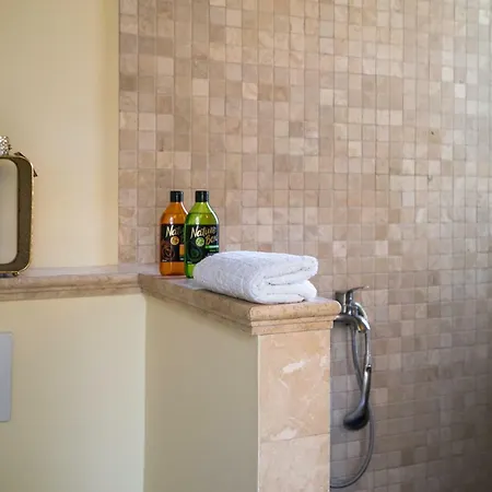 Apartment W29